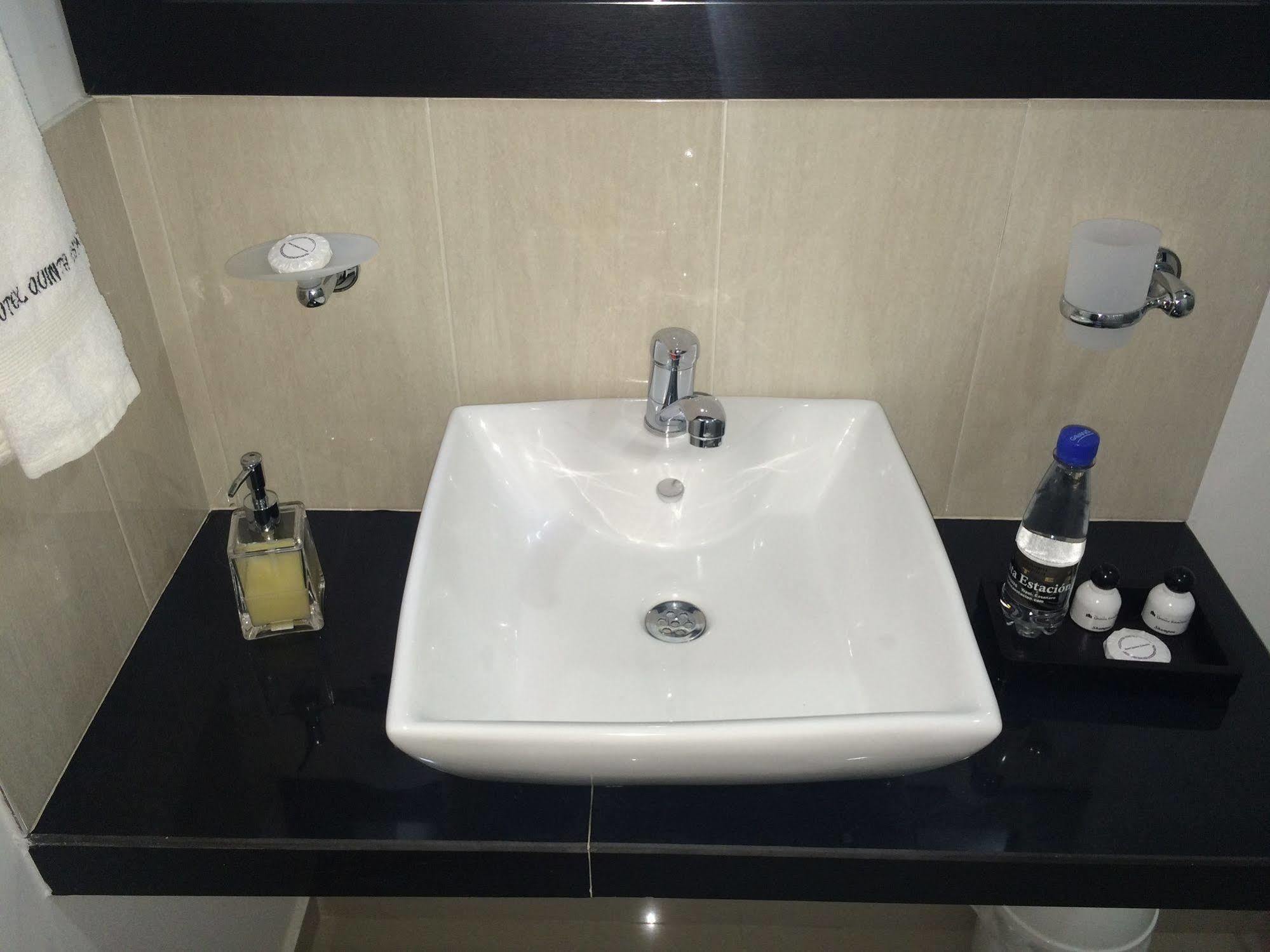 Hotel Ayenda Quinta Estacion Yopal Zewnętrze zdjęcie